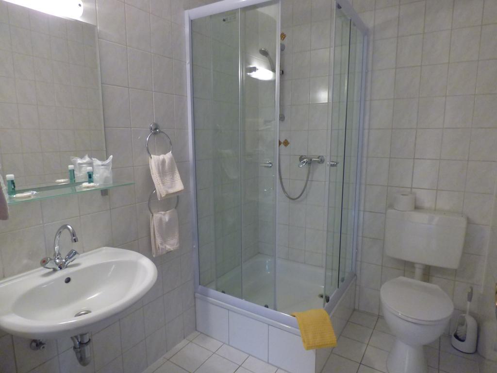 Hotel Diele Детмольд Екстер'єр фото